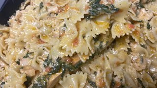 Spinach and Tomato Pasta with Chicken For Class