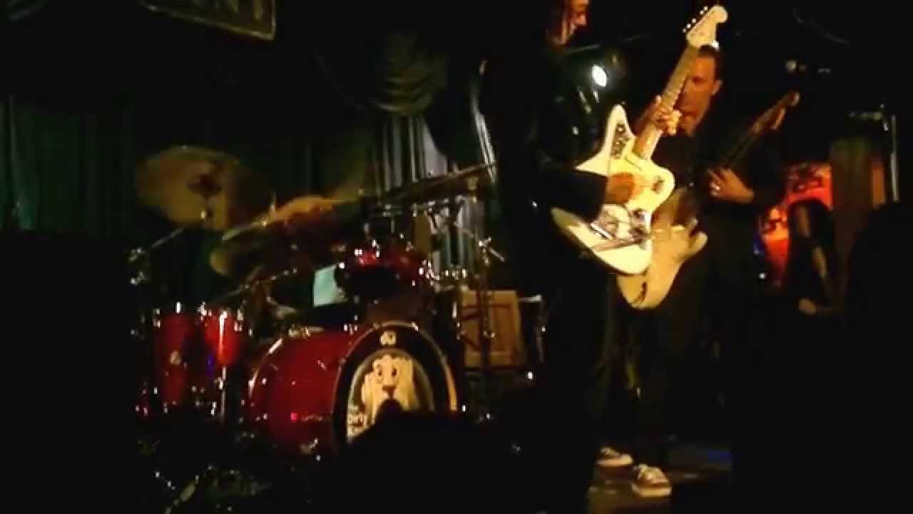 THE DIRTY KNOBS Part 3. ( Live at,The Mint, March 18th 2011