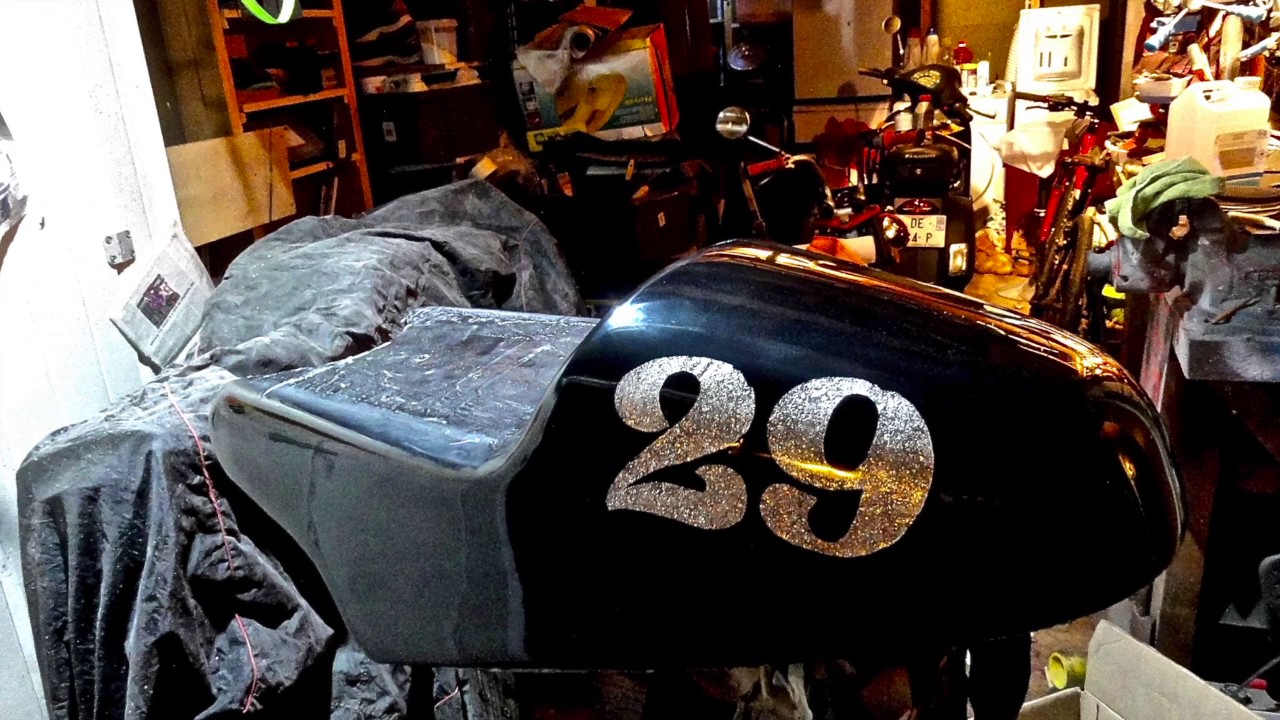 Café racer TRIUMPH 1050 speed triple