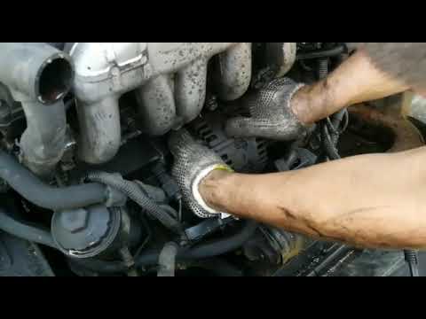 VW T5 2008 Multivan/ transporter caravella 2,5 generator, снятие генератора