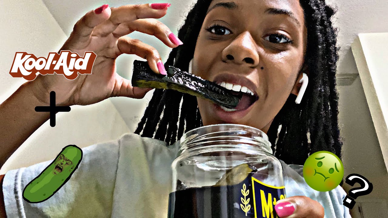 I TRIED KOOLAID PICKLES FOR THE FIRST TIME 😭 Weird Food combos