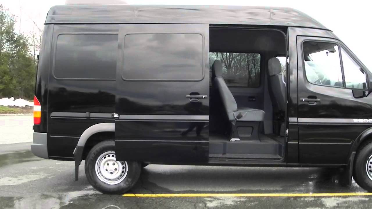 10 person van 10 person van