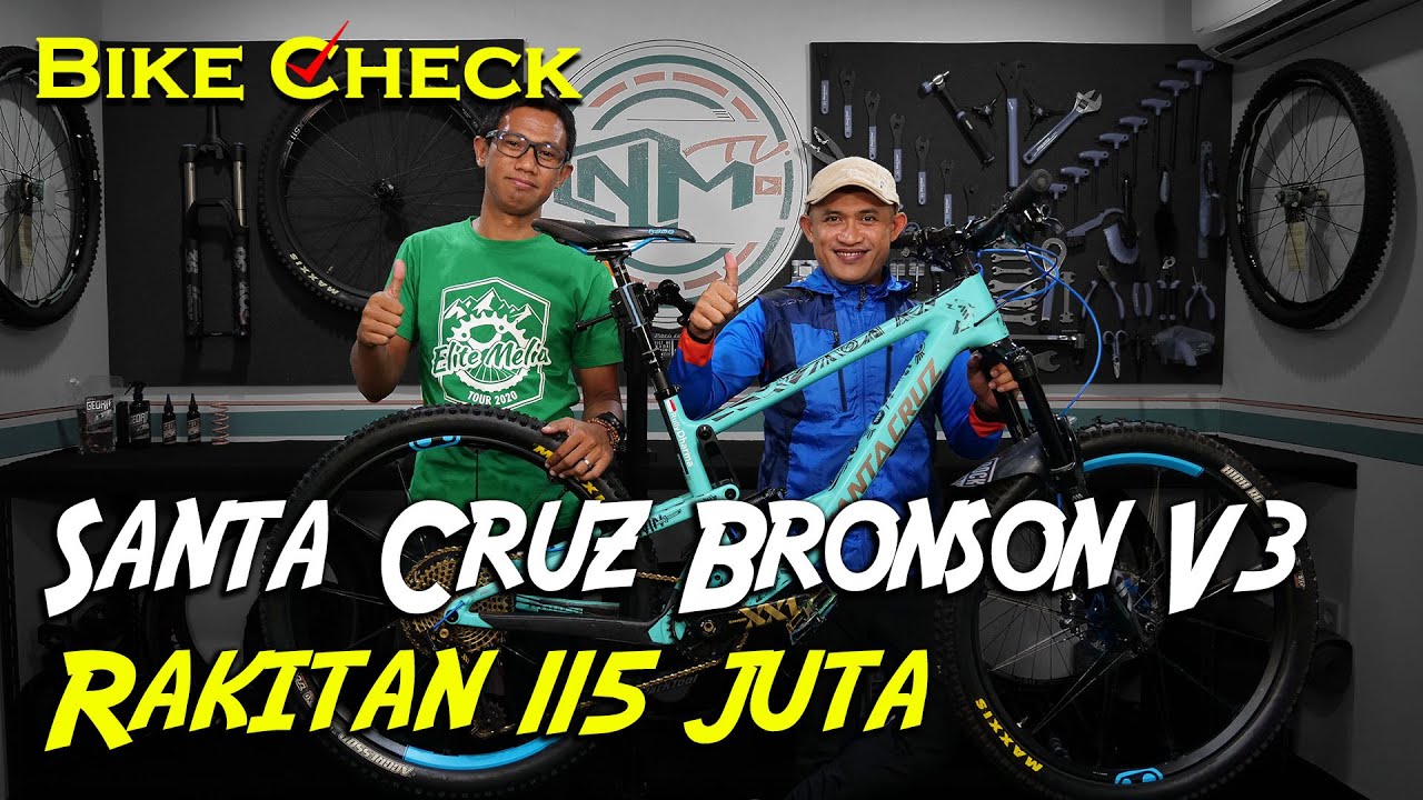 Bike Check // SANTA CRUZ BRONSON V3 
