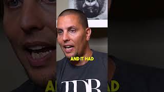 Tilray VS. Canopy Growth's Business Models! #shorts #business