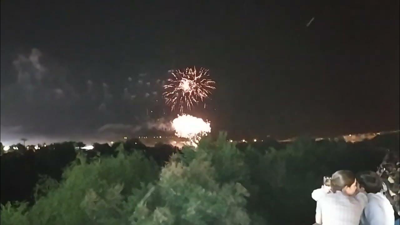 Fuegos artificiales Feria Córdoba YouTube
