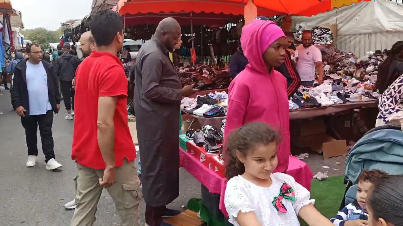 Les puces de Montreuil #business #argent #foire #paris #iledefrance