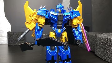 Optimus Prime V.S Sentinel Prime/Transformers/Stop motion￼