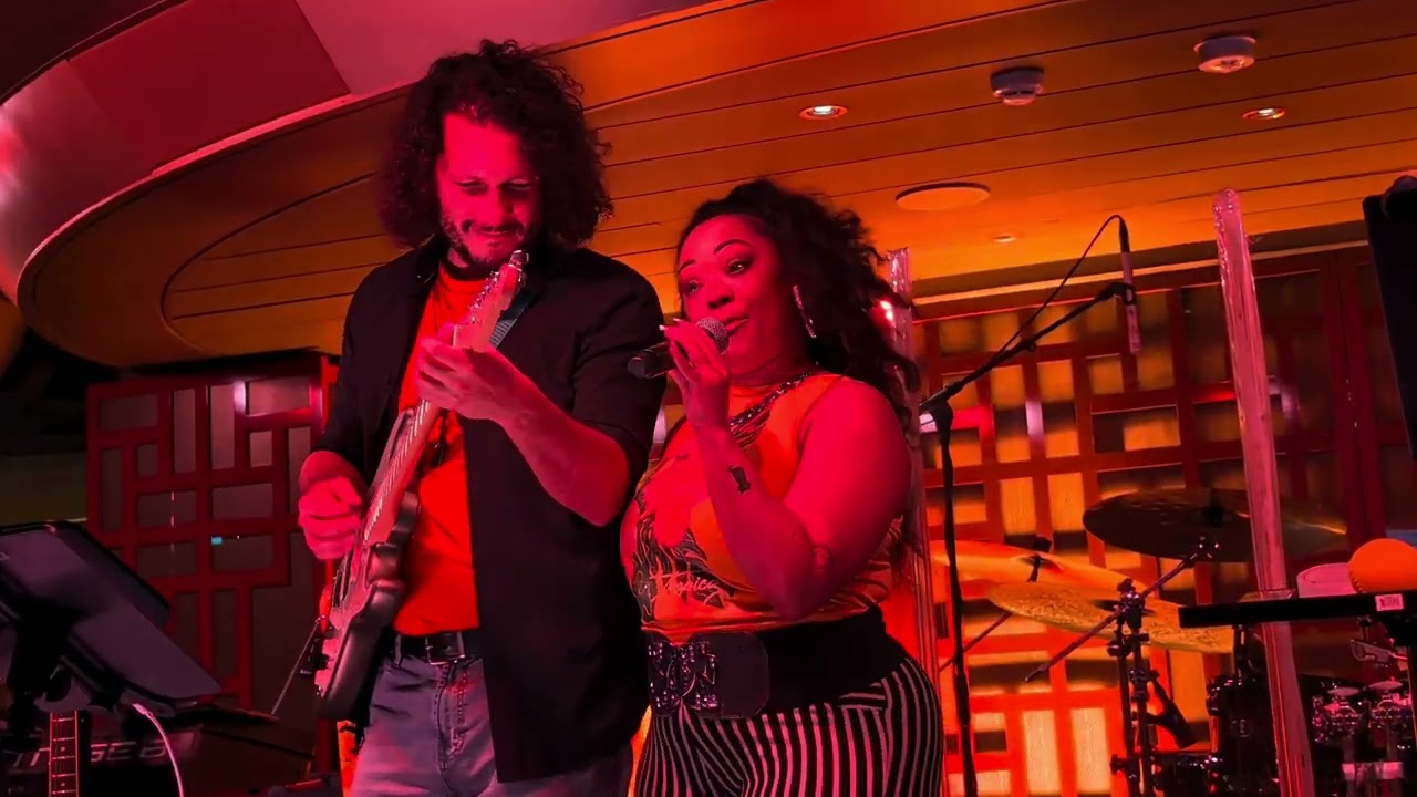 Verlene sings Me and Bobby McGee on the Nieuw Statendam