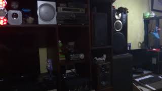 SANSUI AU-alpha 507XR amplifier- Technics sb 6 speaker demo 5