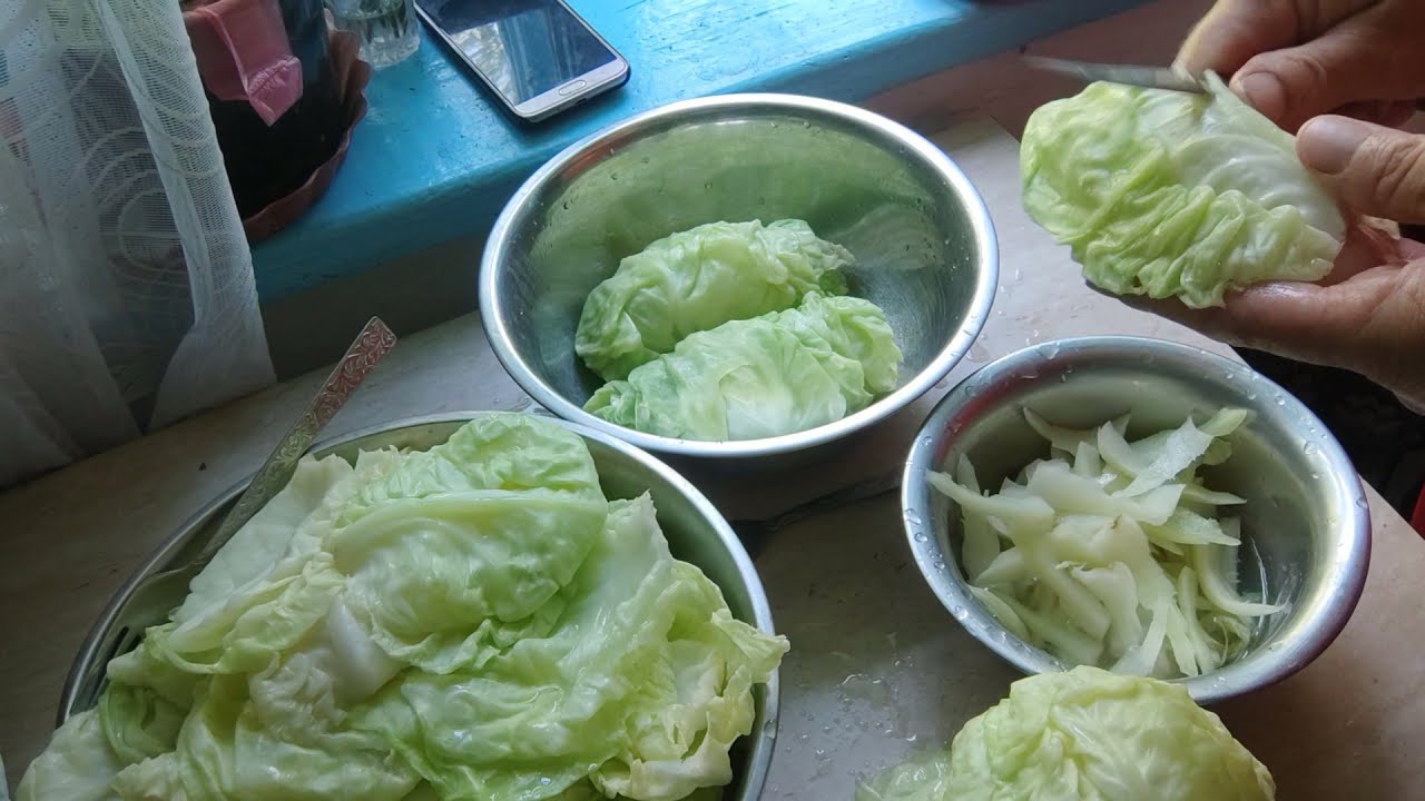 як я пару окропом капусту на голубці на зиму ...