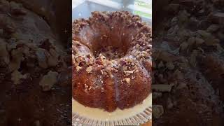 BUTTER PECAN BUNDT CAKE WITH A LIGHT GLAZE TOPPED WITH TOASTED PECANS❣️