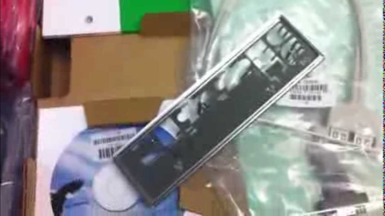 SuperMicro X8DTI Unboxing