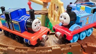 トーマスのふたごきかんしゃトーマスのおもちゃショー マイティとマック Thomas Friends Toy Show Thomas Wants To Be A Twin