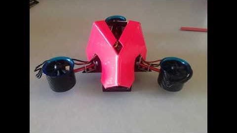 THRUST VECTORING TRICOPTER - TRIPHAN BY MONOPHAN 35MM EDF