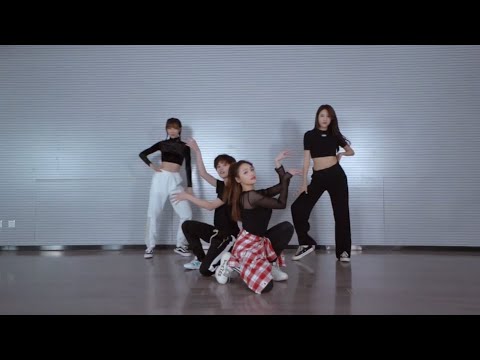 《闪闪惹人爱》Practice version 练习室Ver. - Handong 韩东, Xu Xinwen 许馨文, Wei Shuyu 未书羽, Huang Xiaoyun 黄小芸