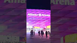 Allianz Arena before and after Der Klassiker | Pink to support the fight against breast cancer