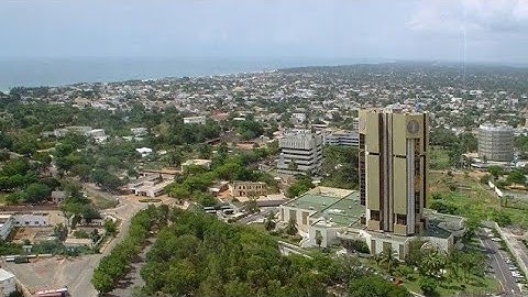 Tour of Lomé, Togo Part 1 with All In Togo AIT #allintogo #ait