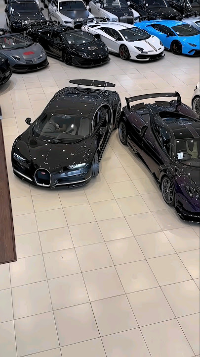 Black Bugatti divo, #supercar #luxurycar #bugatti #bugattichiron #bugattidivo #carsracing #shorts