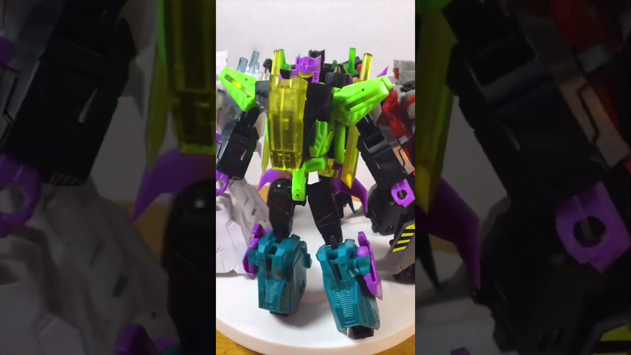 Put down those Go Bots! Here are Last of the Seekers!