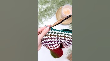 Easy and Quick Houndstooth Crochet Hat Pattern in 6 Sizes