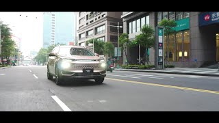 璀璨登場 │LUXGEN URX NEO 璀璨金