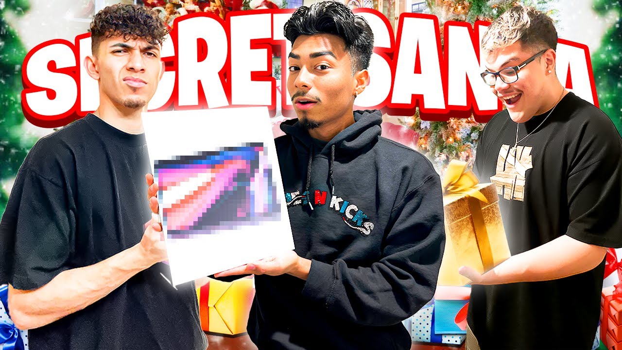 BEST FRIENDS PLAY SECRET SANTA !