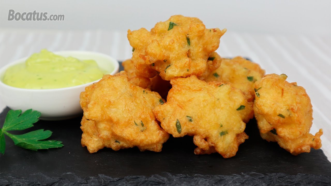 Buñuelos de Bacalao (crujientes por fuera y tiernos por dentro)