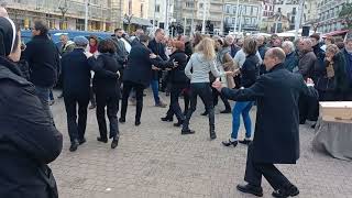 Enseignante tuée à Saint-Jean-de-Luz : aux obsèques d'Agnès Lassalle, ses amis ont dansé pour elle