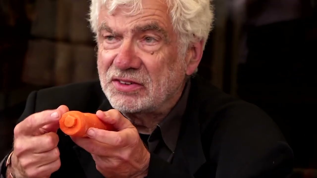 Vegetable orchestra plays classics on carrots and zucchini | REUTERS