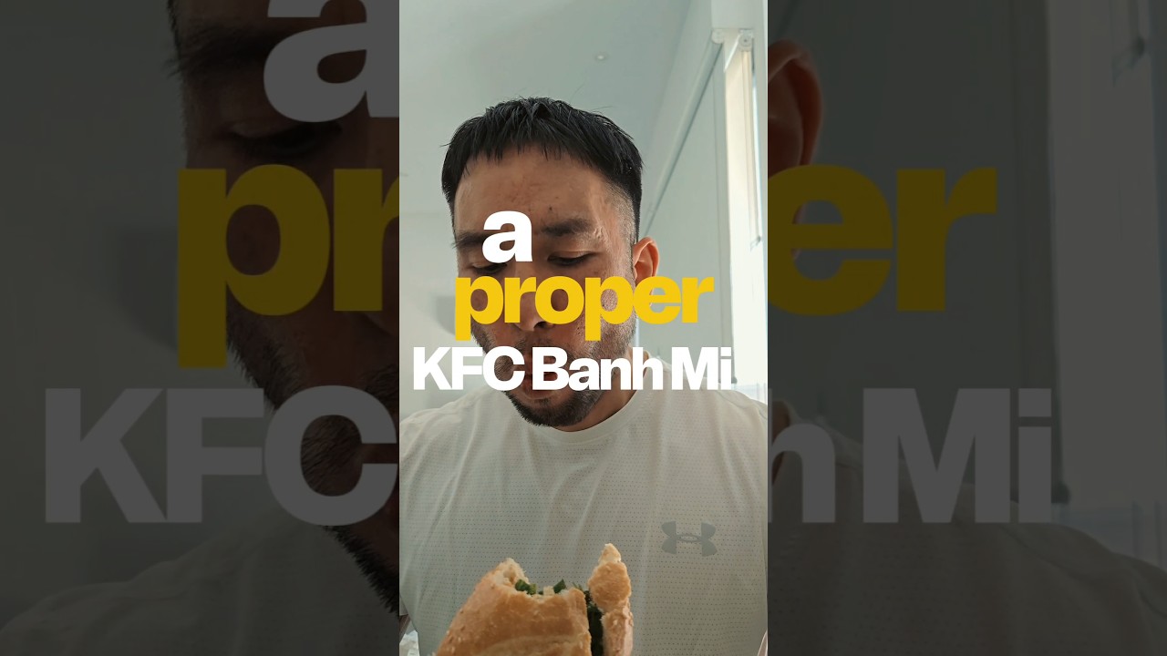 Я приготовил настоящий бань ми с филе курицы Zinger из KFC 🥖