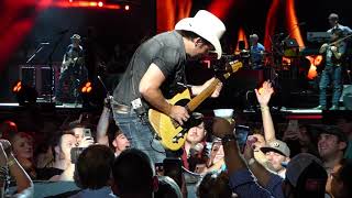 Brad Paisley "Hot For Teacher" Van Halen cover - 8/16/19 Jacksonville Net Worth