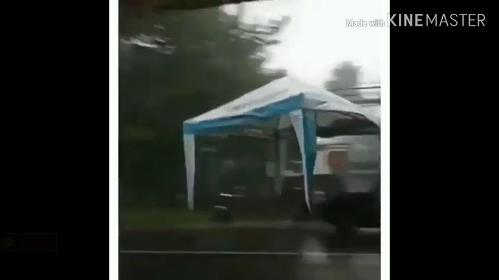 HEBOH! Gara Gara Banjir, Sebuah Tenda Melayang Sendiri Meninggalkan Tempatnya