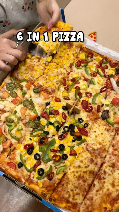 6 in 1 pizza 🍕 khaya h??😍#domino #viralvideo #youtubeshorts #foodforfoodies #pizza #foodie