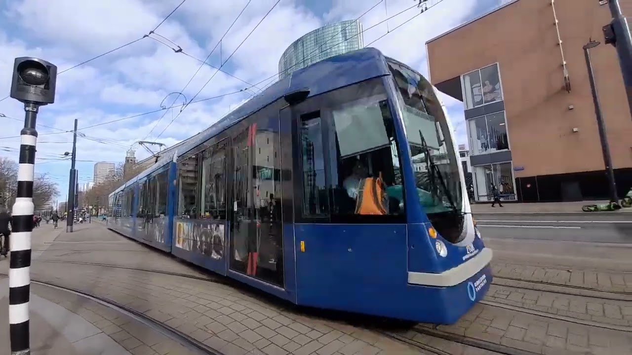 Vijf RET Trams bij Beurs en Coolsingel