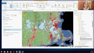 Summarizing categorical raster in polygons