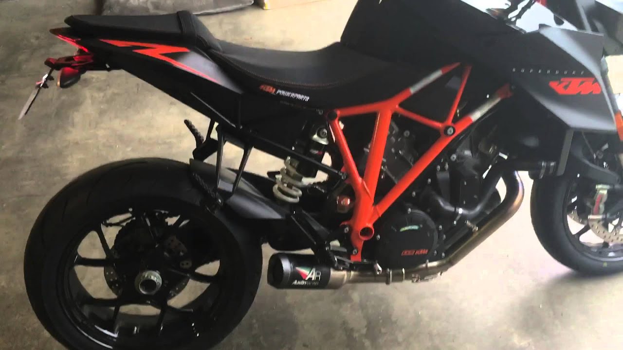 2015 KTM 1290 Super Duke R with Austin Racing GP1R - YouTube