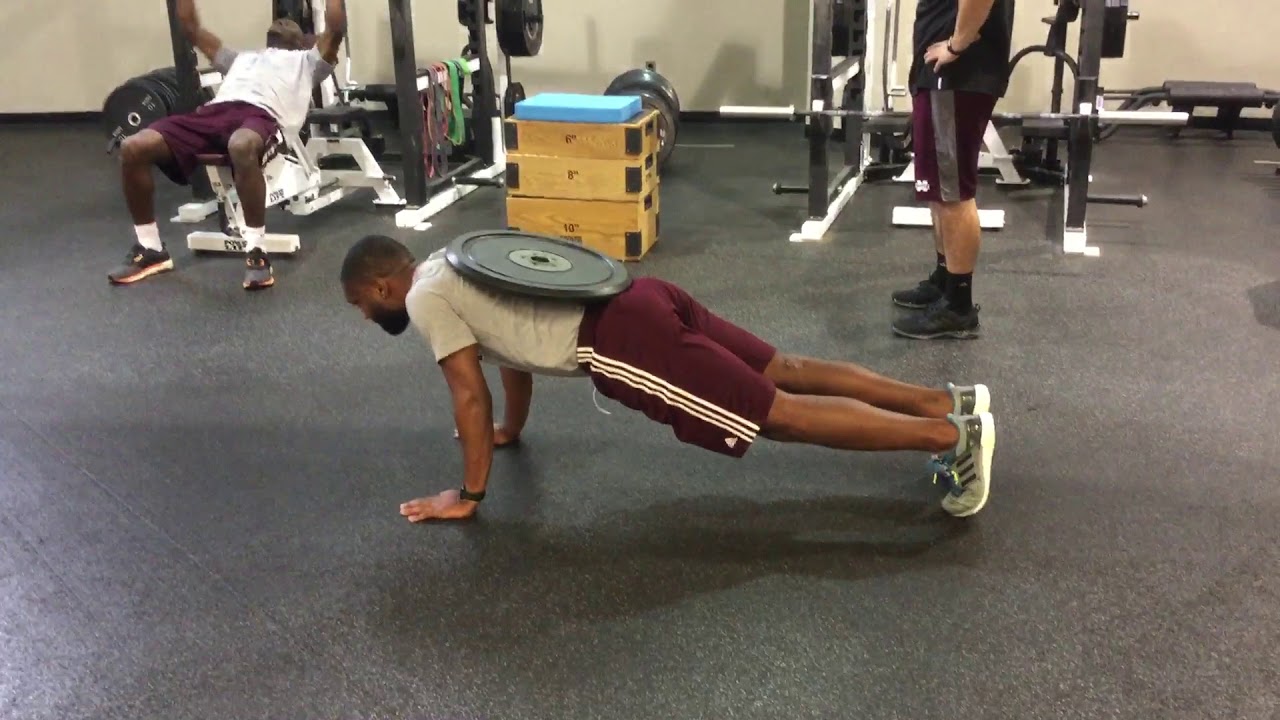 Weighted push ups - YouTube