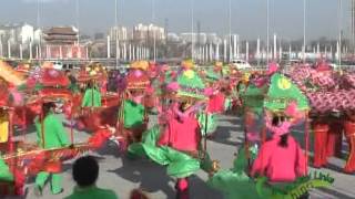 Dragon dances during the Chinese New Year Festival-China Travel New Links-Episode 156-BONTV China