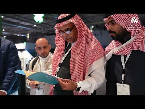 لمحات من جناح أمانة المدينة المشارك في ملتقى الاستثمار البلدي فرص