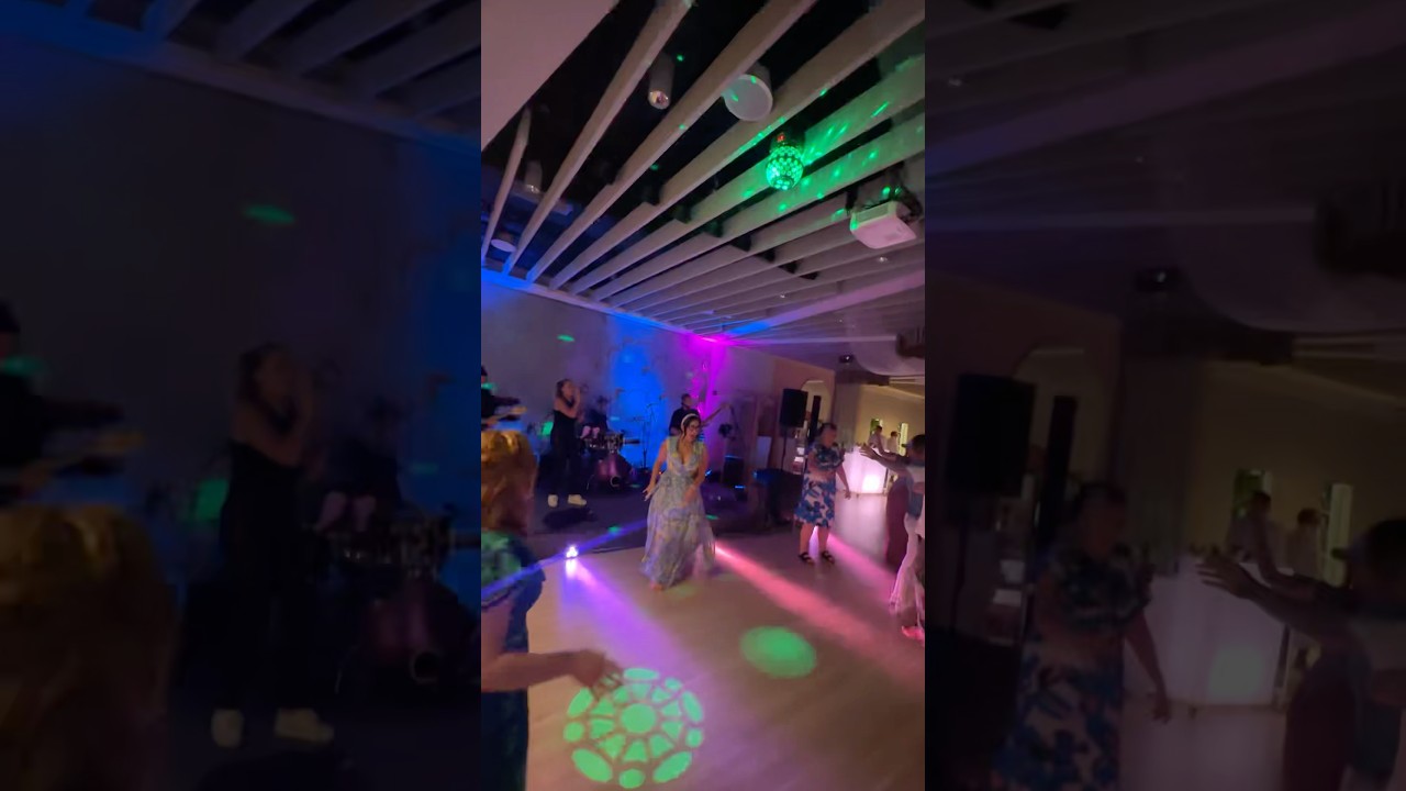 Surviving our way through summer wedding season 🥵 