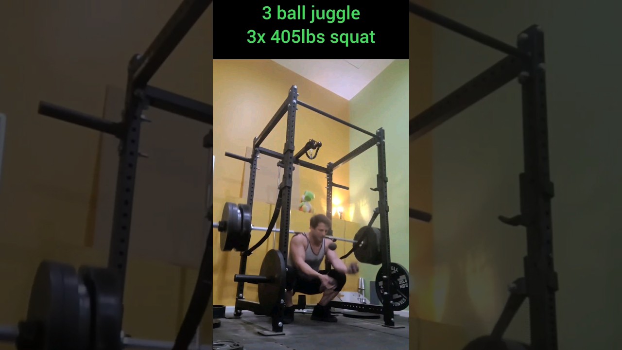 Big PR: 3 reps of 405lbs juggling squat 