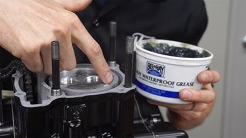 Engine Building Basics: How To Check Engine Squish Clearance | MC GARAGE