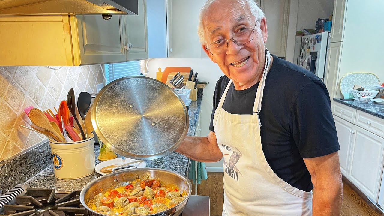 Clams and Chorizo Sausage in a Cream Sauce YouTube