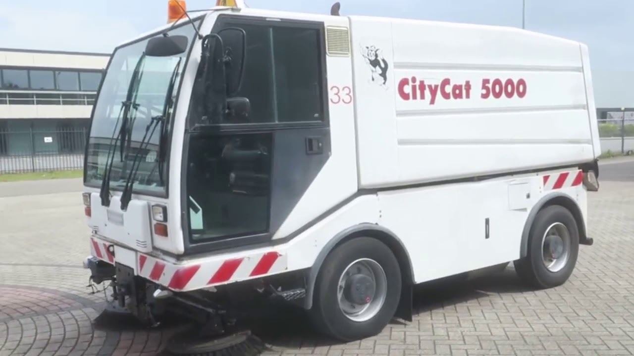 CITYCAT CC5000 STREET SWEEPER WHITE 2003