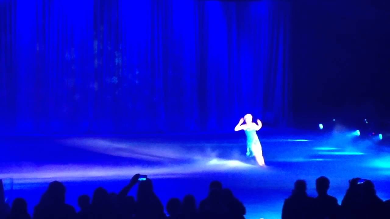 Disney On Ice presents Magical Ice Festival | Frozen - Laat het los (Let it go) | December 2014
