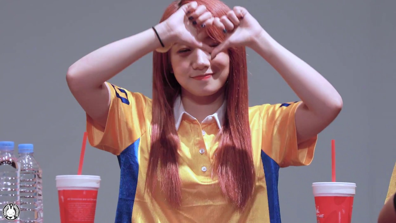 170624 우주소녀(WJSN)(미기) - [HAPPY MOMENT] 팬 사인회 @부산팬사인회(롯데문화홀) 직캠 / Fancam  By 벤뎅이 [4K]