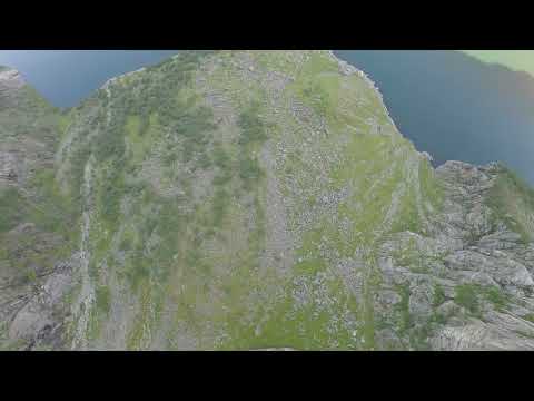 2-piece tracking off Exit 4, Kjerag, Norway