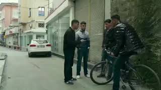 Sifir Bi̇r Musto Baba Sahneleri̇