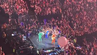 Gotta Find You- Jonas Brothers Happiness Begins Tour Toronto Night 1