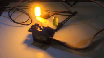 gizduino + servo + LED